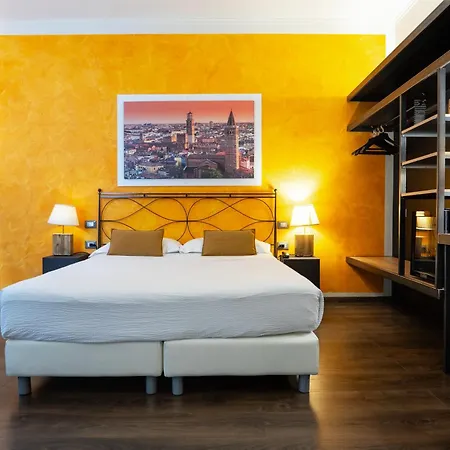 Hotel Italia Verona Esterno foto