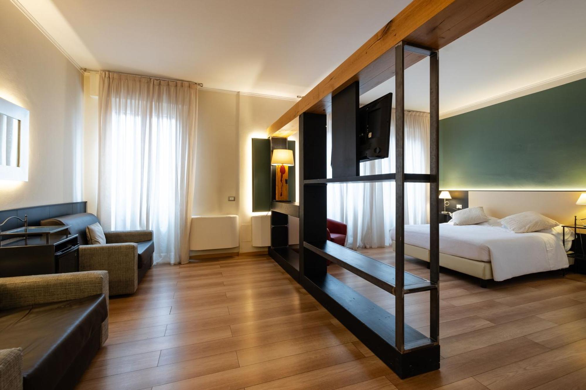 Hotel Italia
