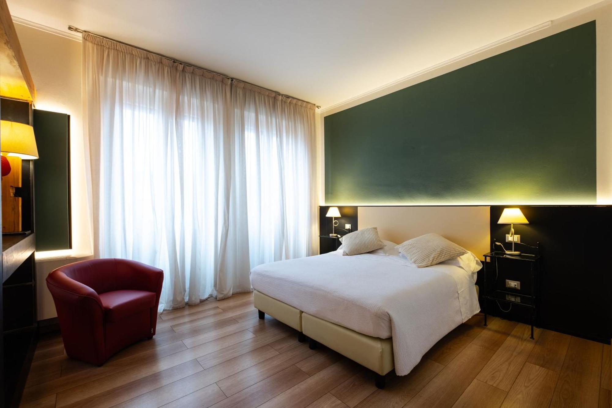 Italia Hotel