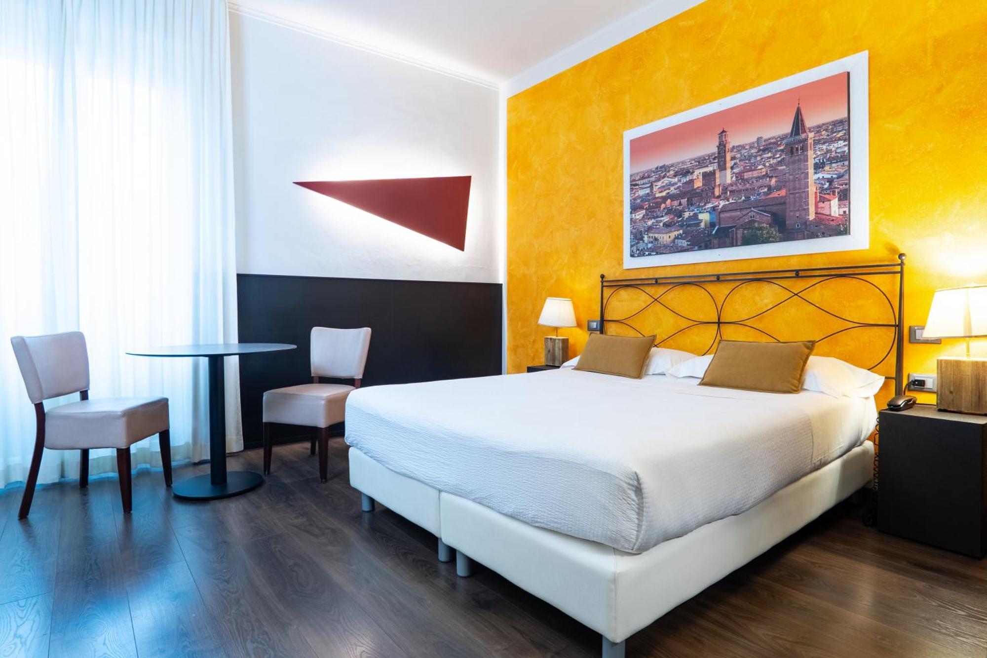 Hotel Italia